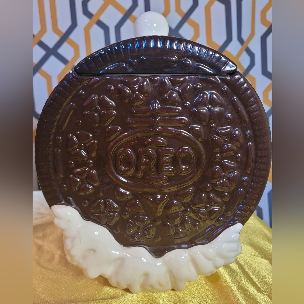Vintage OREO Cookie Jar